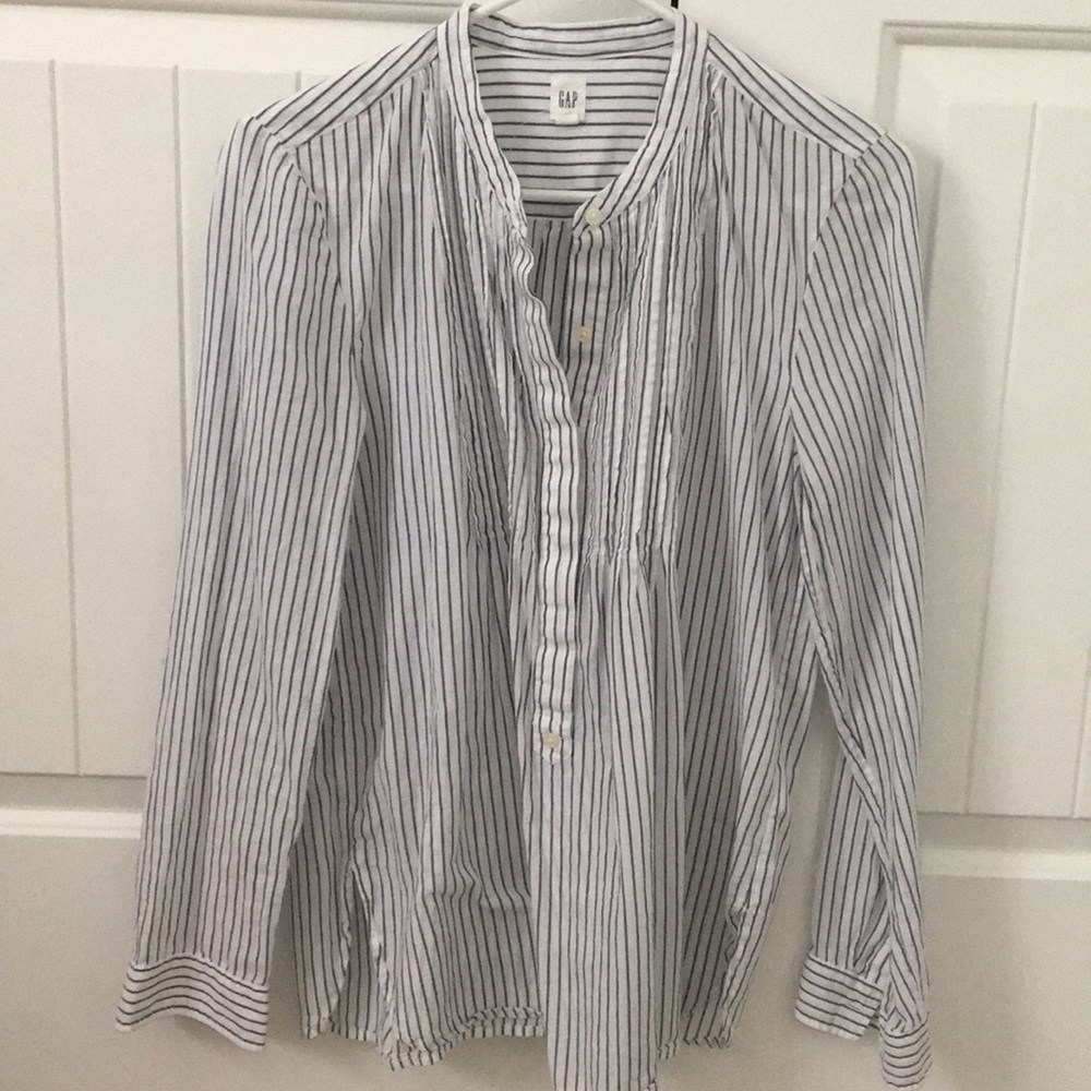 Gray/white striped.